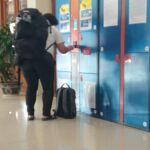 customer photo_travelers using left luggage storage and luggage locker service hanoi train station