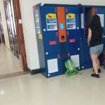 customer photo_travelers using left luggage storage and luggage locker service hanoi train station